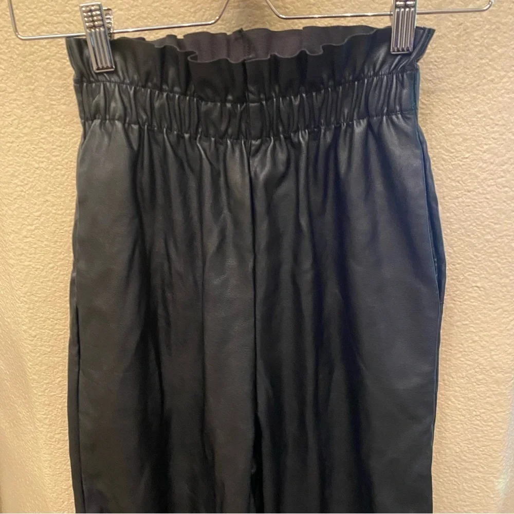 H&M Women Black Faux Leather Elastic Waistband Wide-Leg Pants Size 0